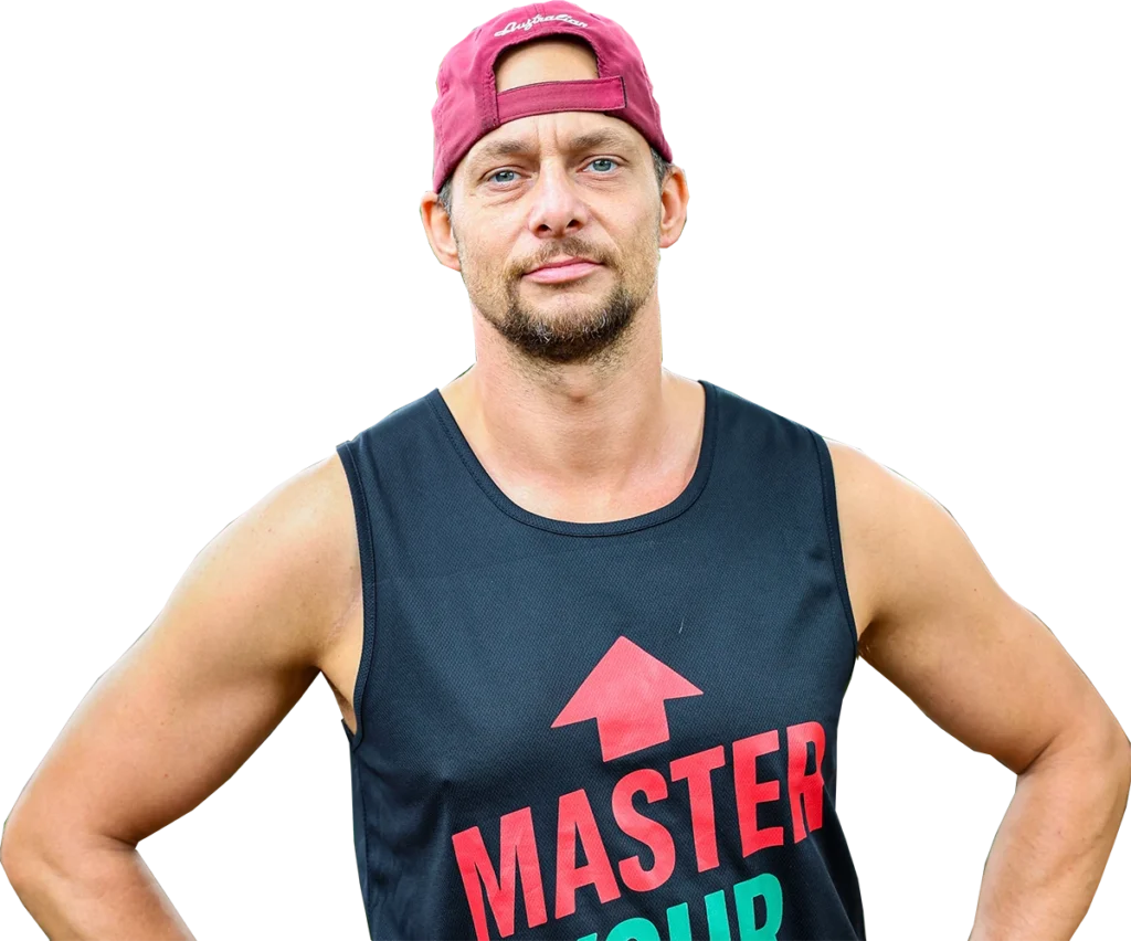 Fenjo, calisthenics coach en voedingsdeskundige, inspireert met zijn Master Your Body filosofie – persoonlijke begeleiding in krachttraining, mindset en voeding.